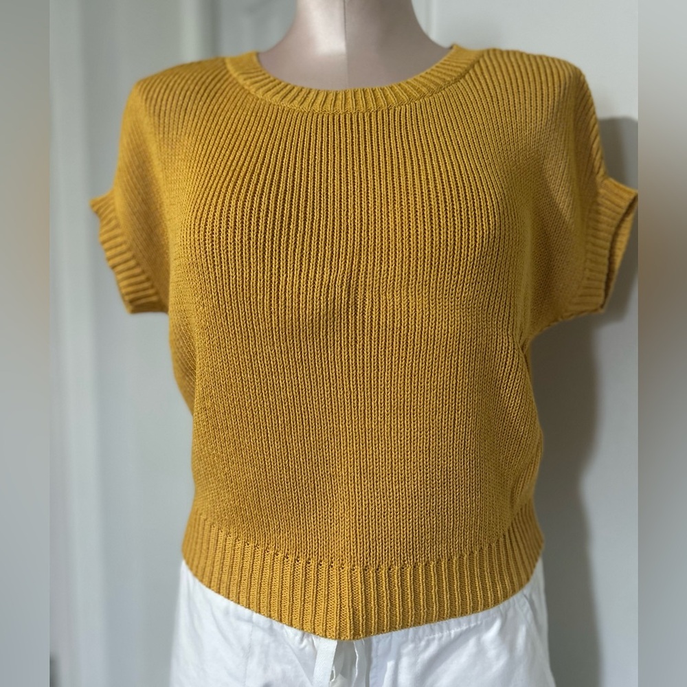 Ralph Lauren Mustard Knit Short sleeve top size PXS